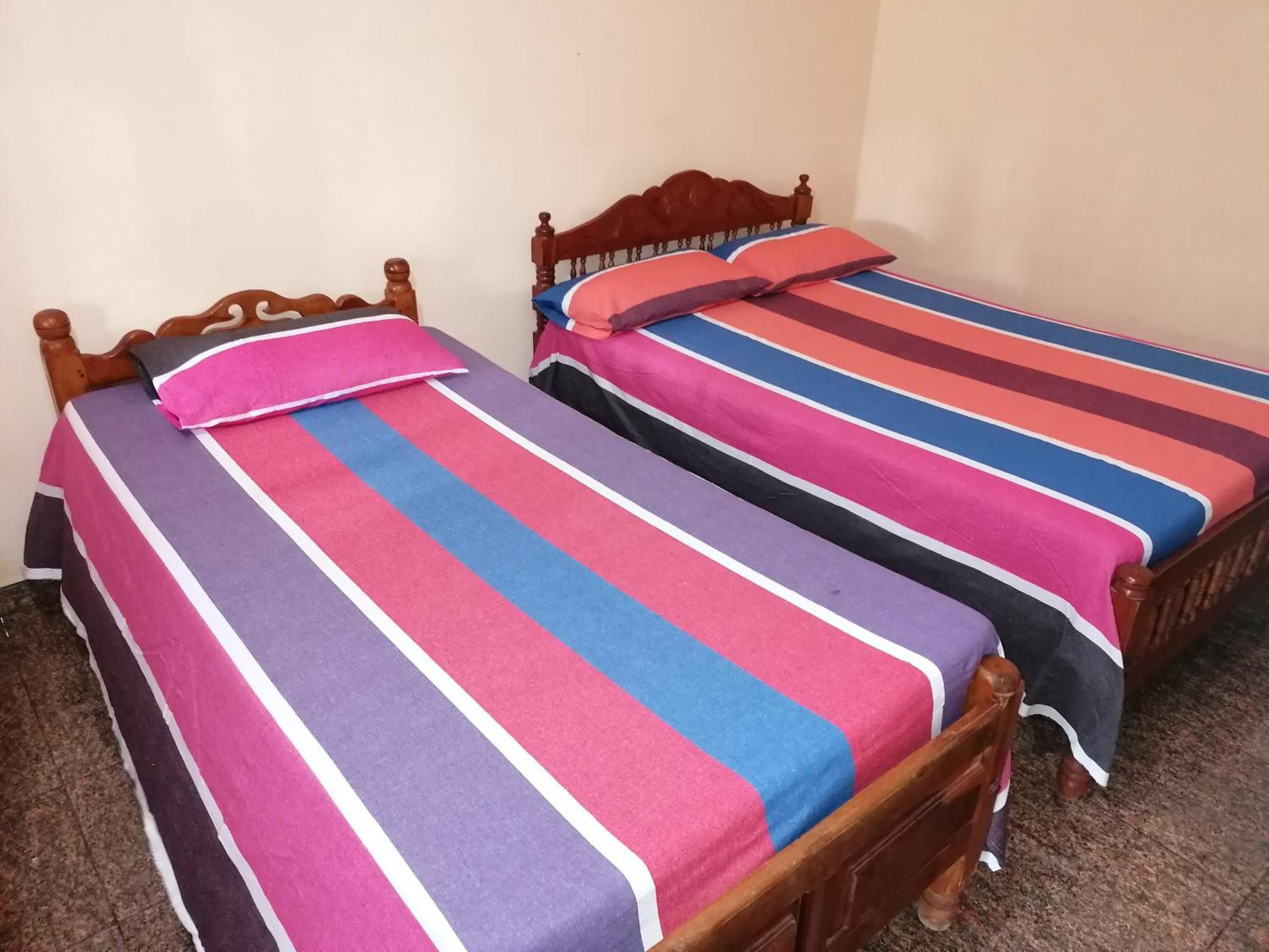 Naaval Beach Villa & Rooms バッティカロア エクステリア 写真